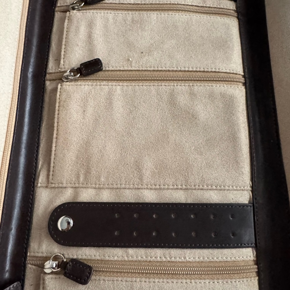 Red Envelope Brown Leather Travel Jewelry Organizer - Picture 3 of 6